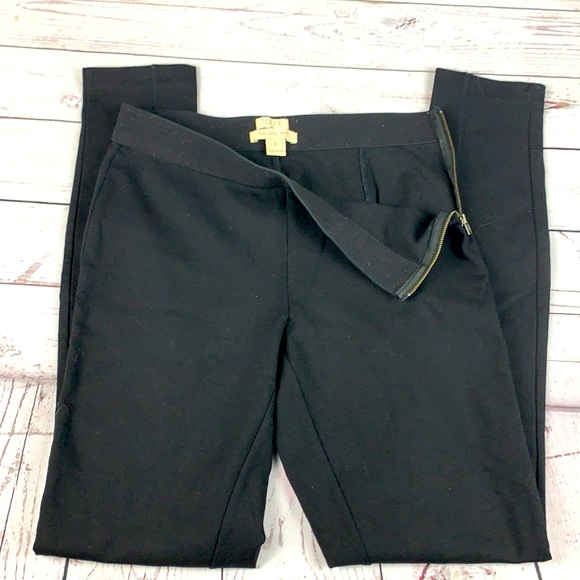 J. Crew Pants - J. Crew “THE GIGI PANT” black size 4